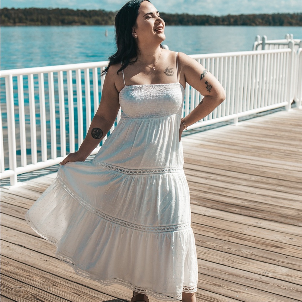 White maxi dress